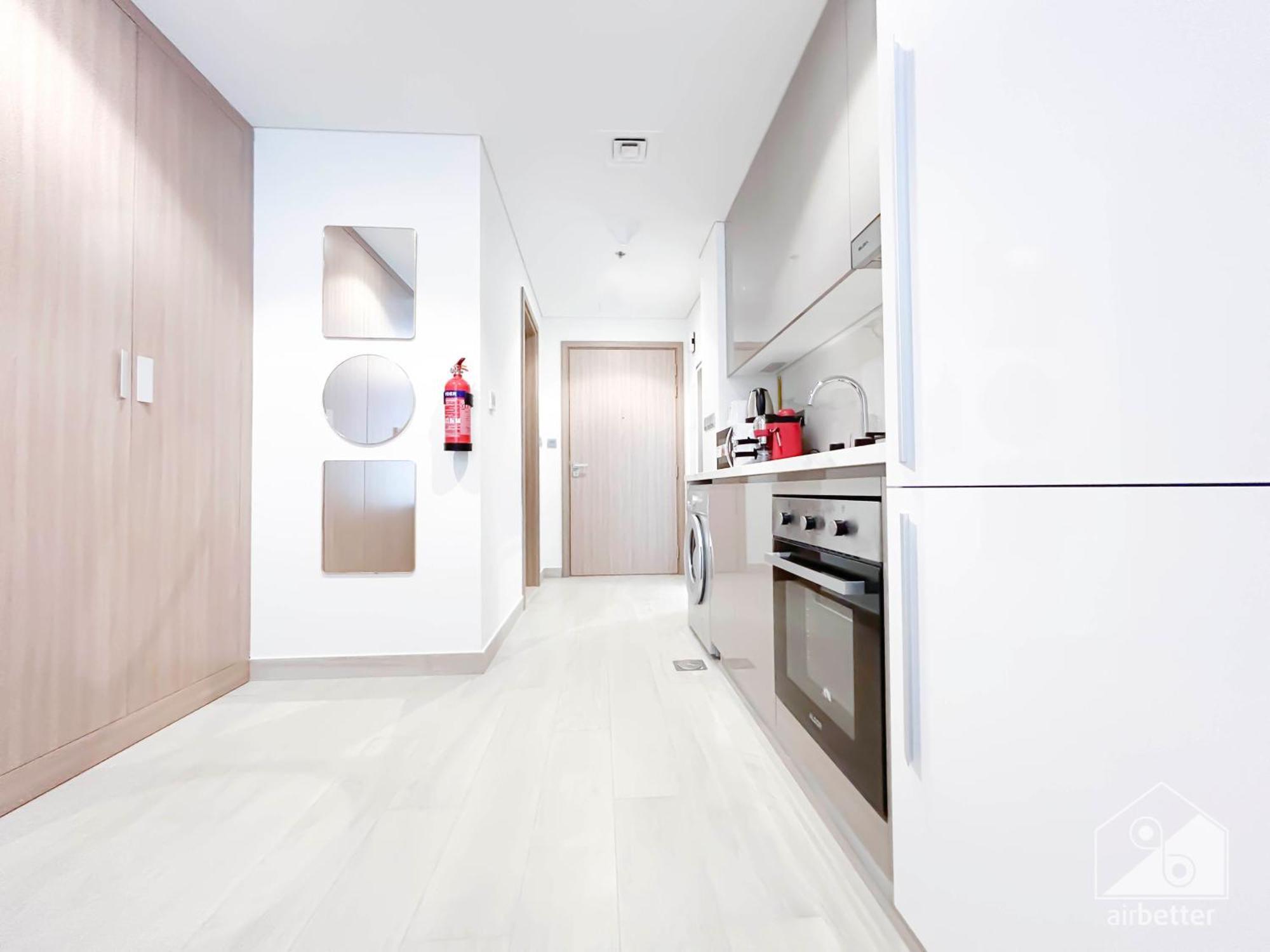 Charming Studio With Balcony In Azizi Riviera Dubai Exterior foto